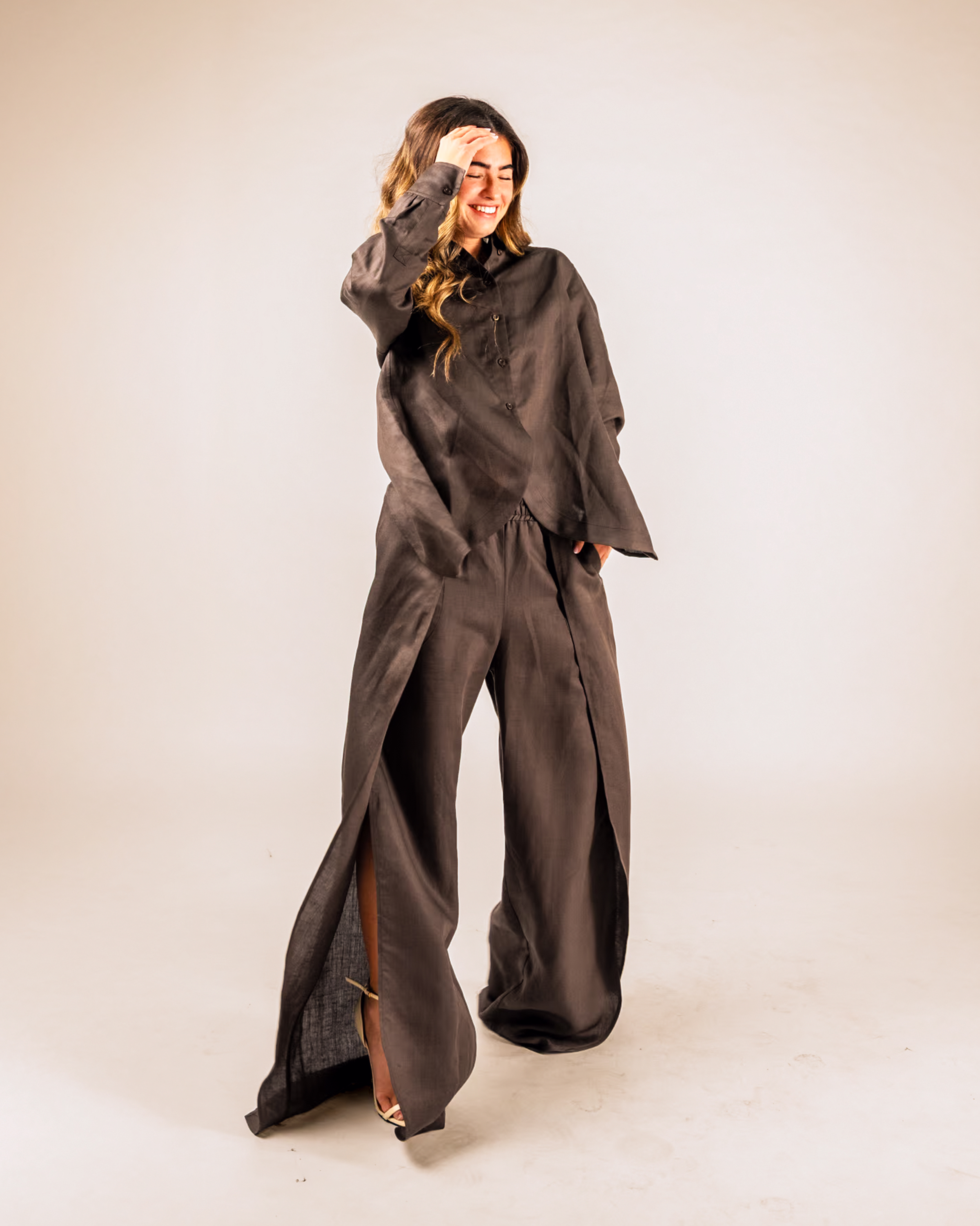 DSC0253-2500x3125px Elegant breathable brown linen wide leg trouser two piece